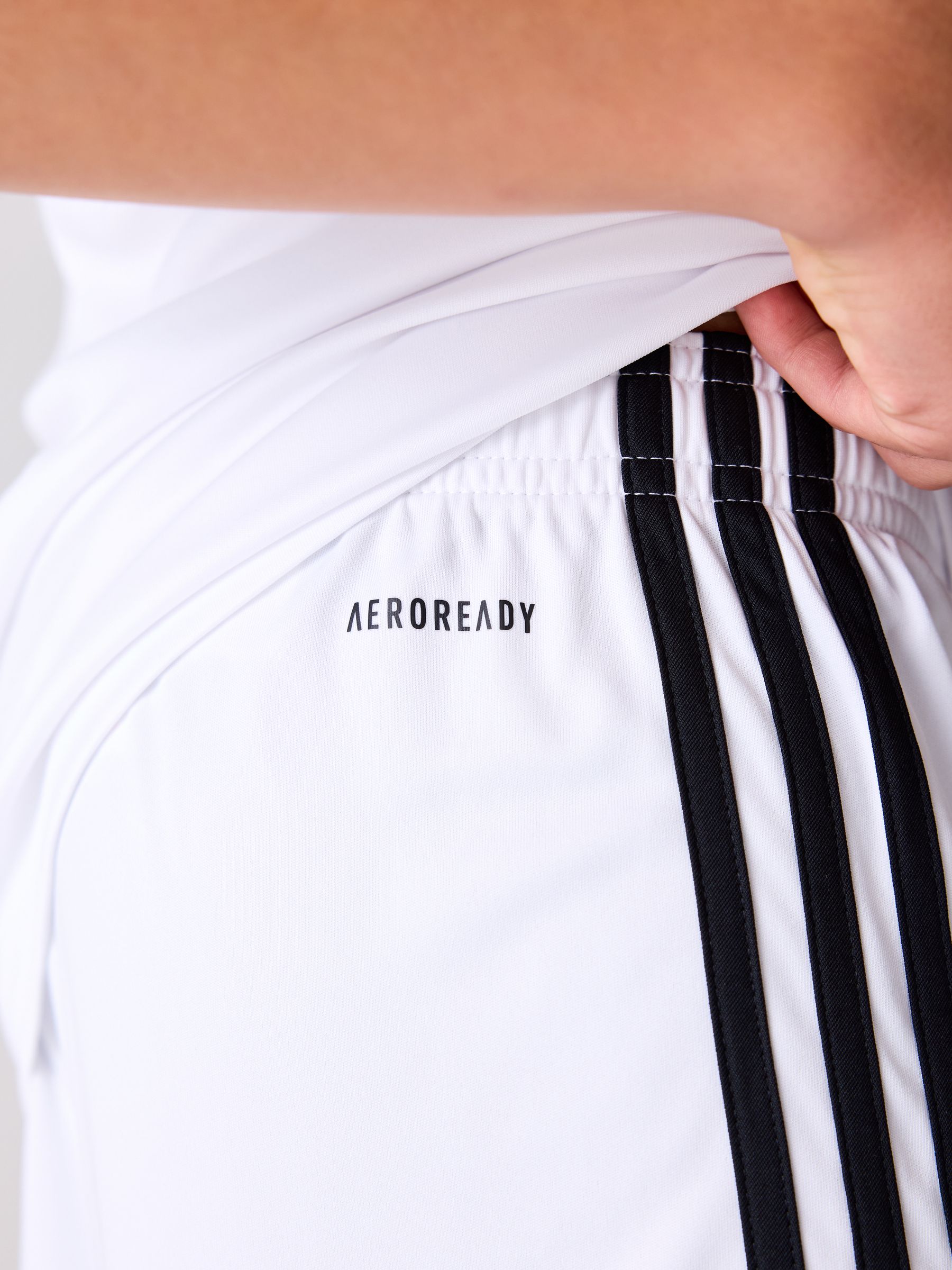Wit - adidas Squadra 25 kindershorts
