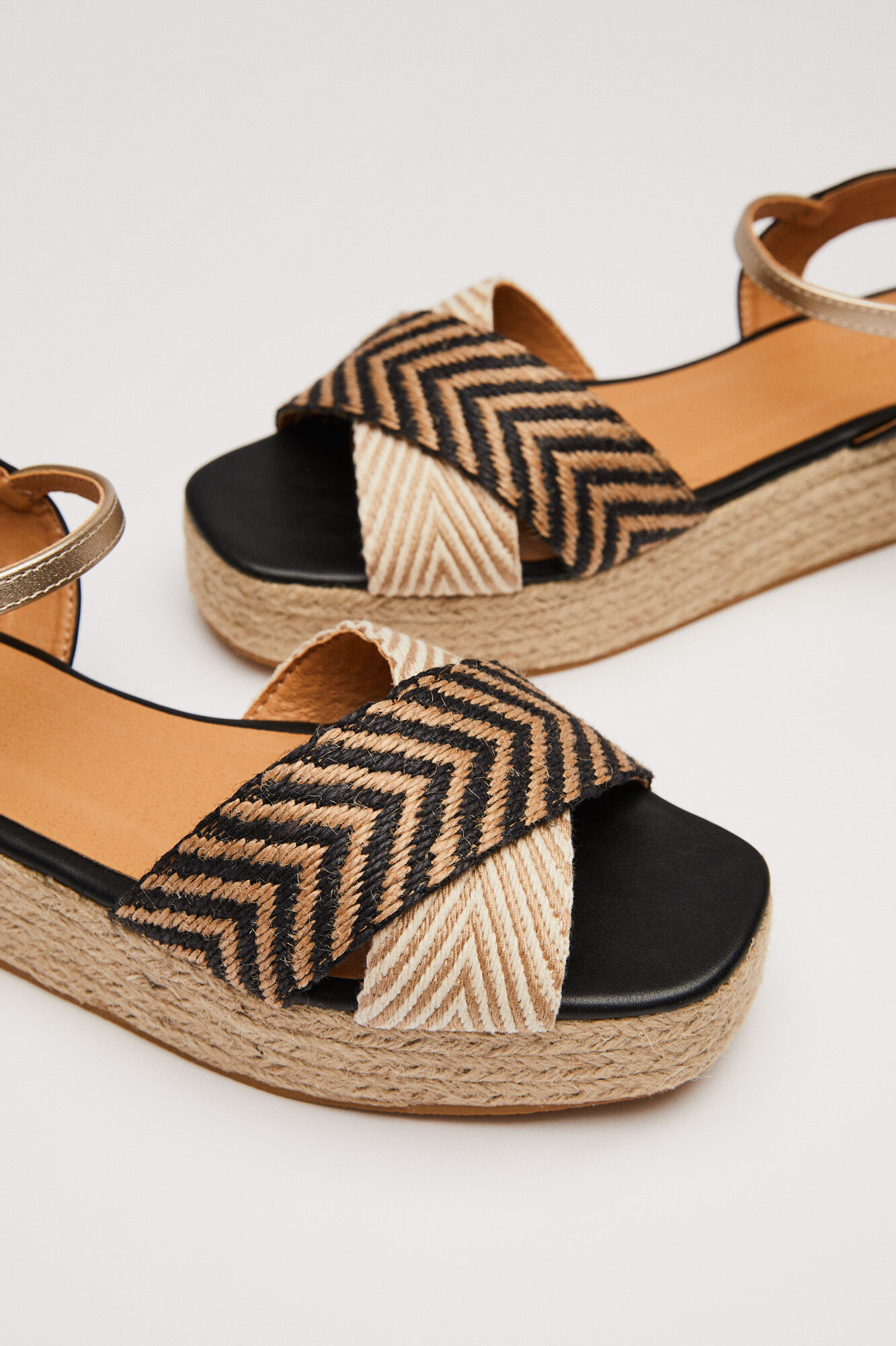 sandálias plataforma espadrille