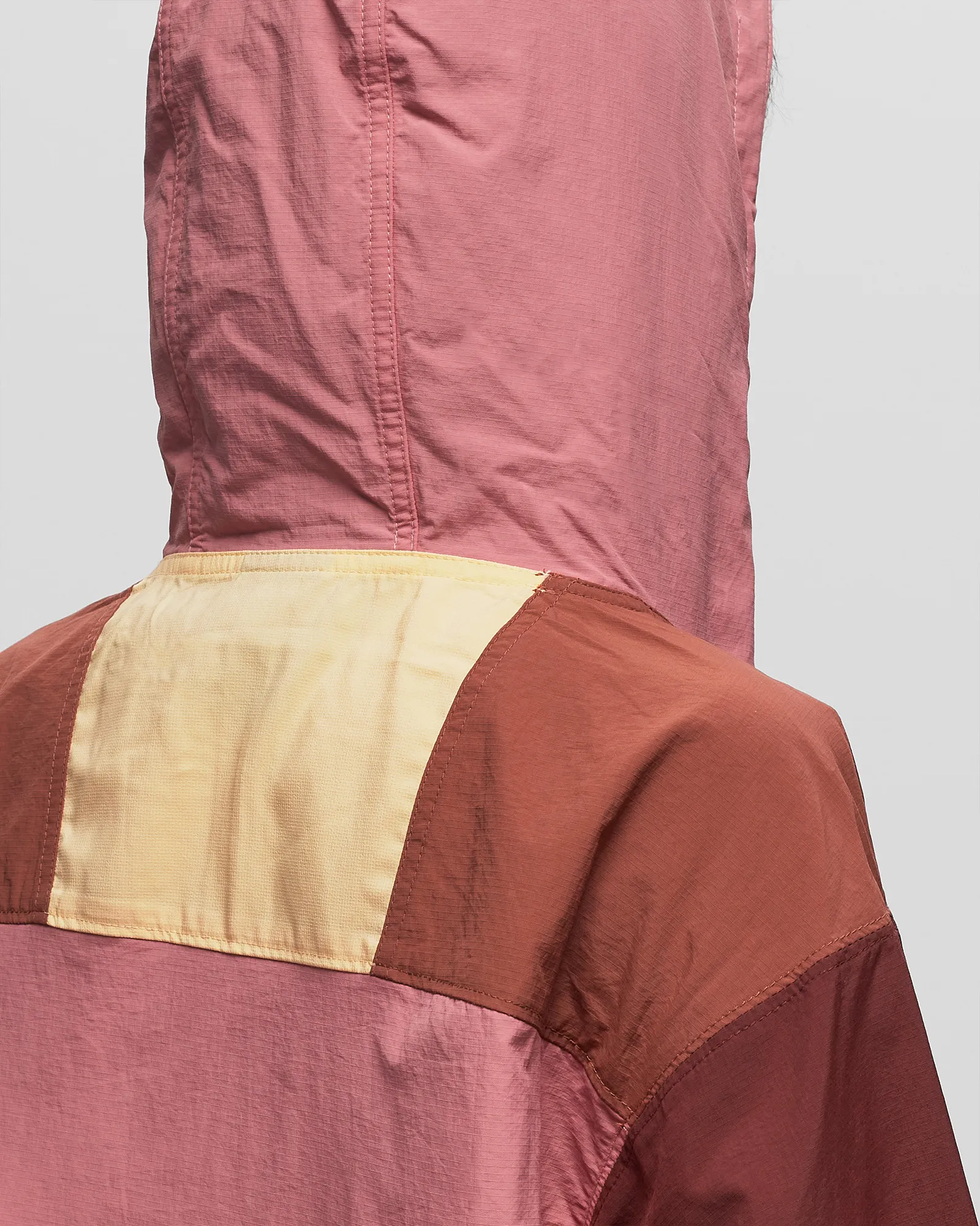 Columbia Painted Peak Cropped Wind Jacket