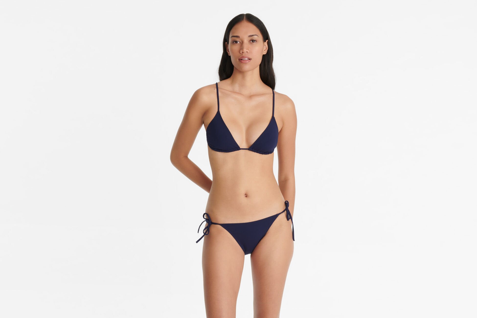 Mouna Petit triangle NAUTIQUE