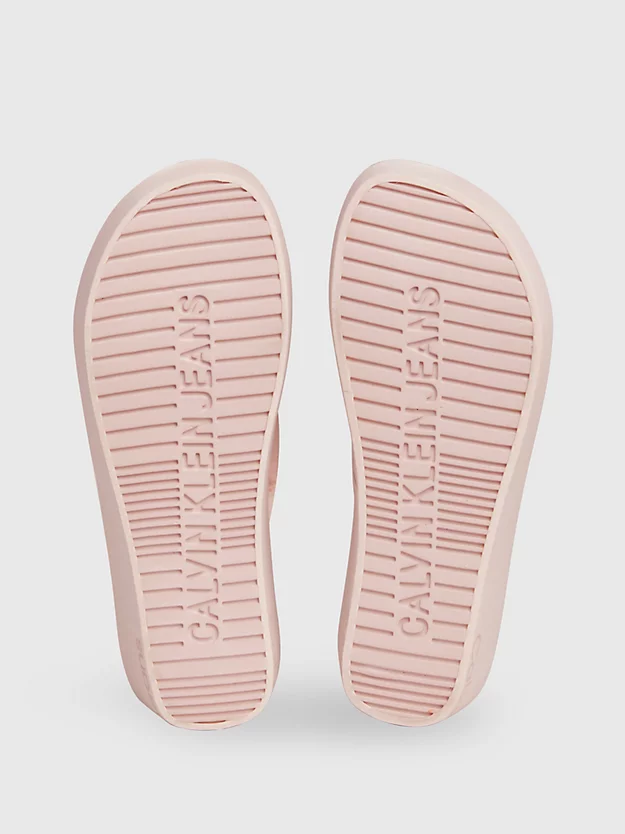 Chinelo de dedo com plataforma e salto anabela de cetim