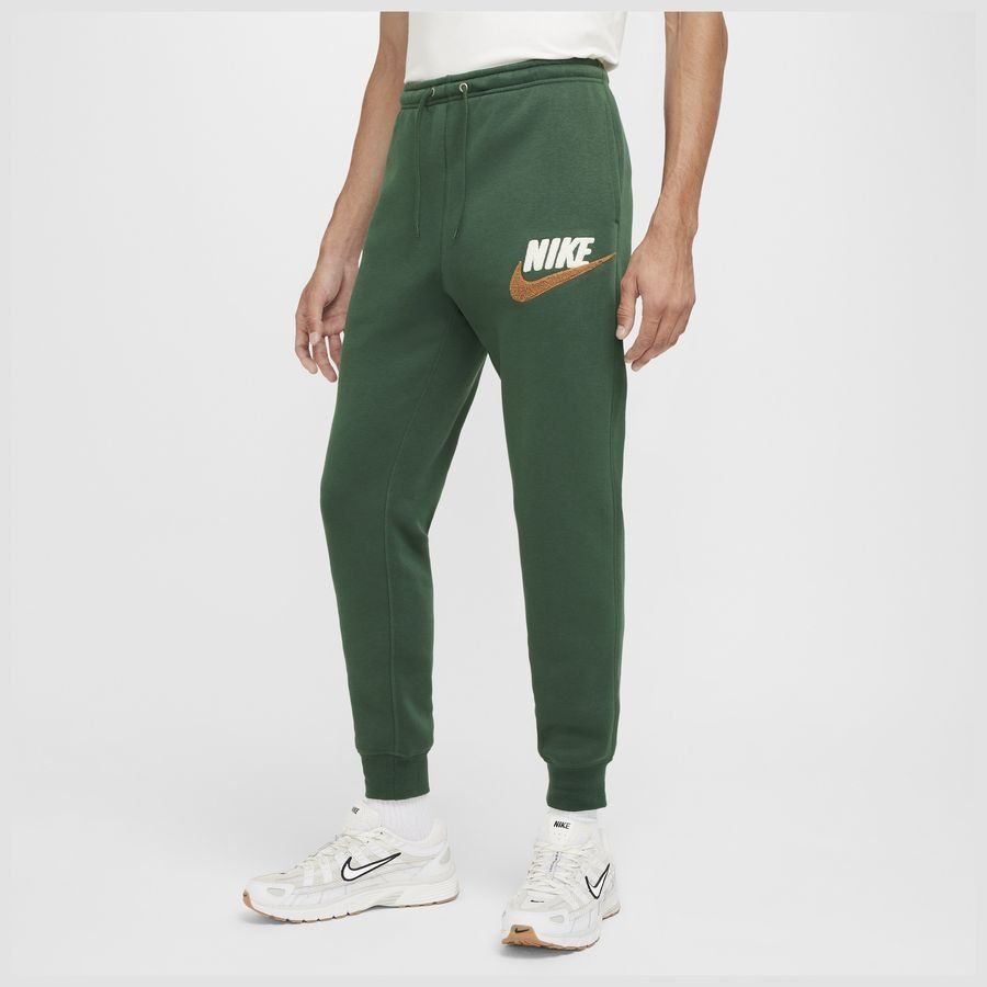 Nike Club Fleece