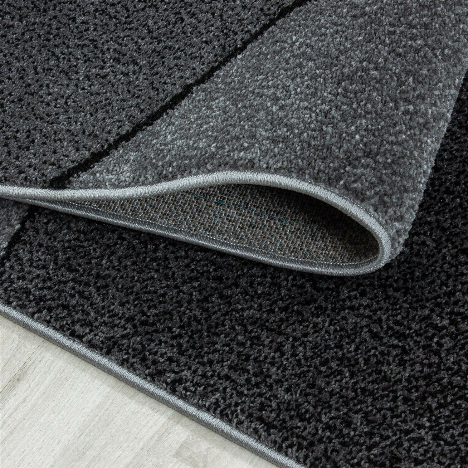 Exklusiver Designer-Kurzflor-Teppich: Modernes, abstraktes Muster, stilvoll