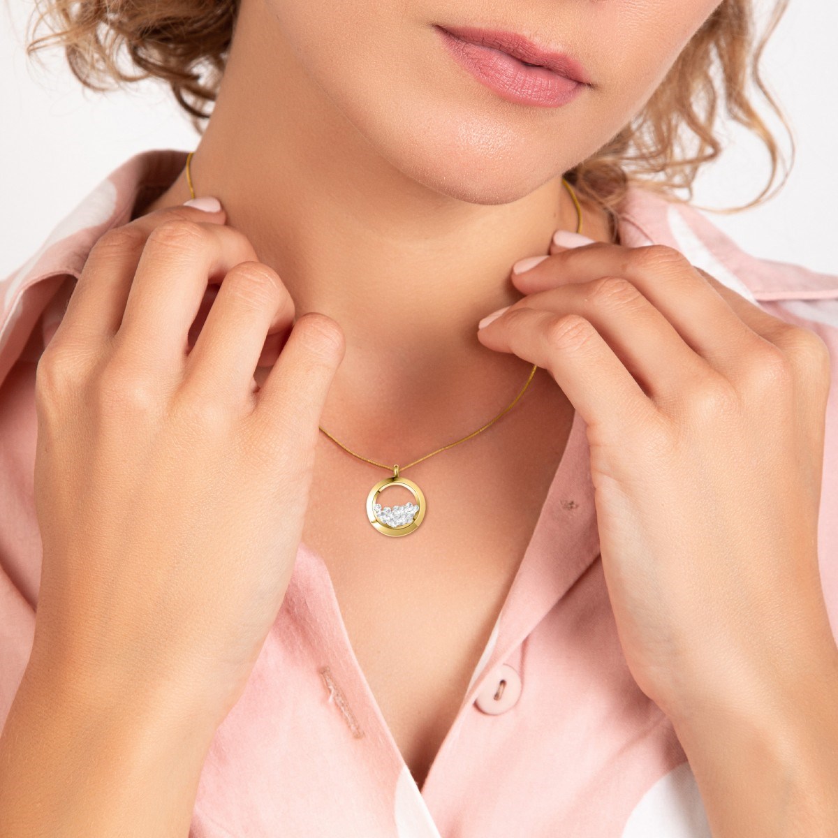 Collier rond SC Bohème orné de Cristaux scintillants