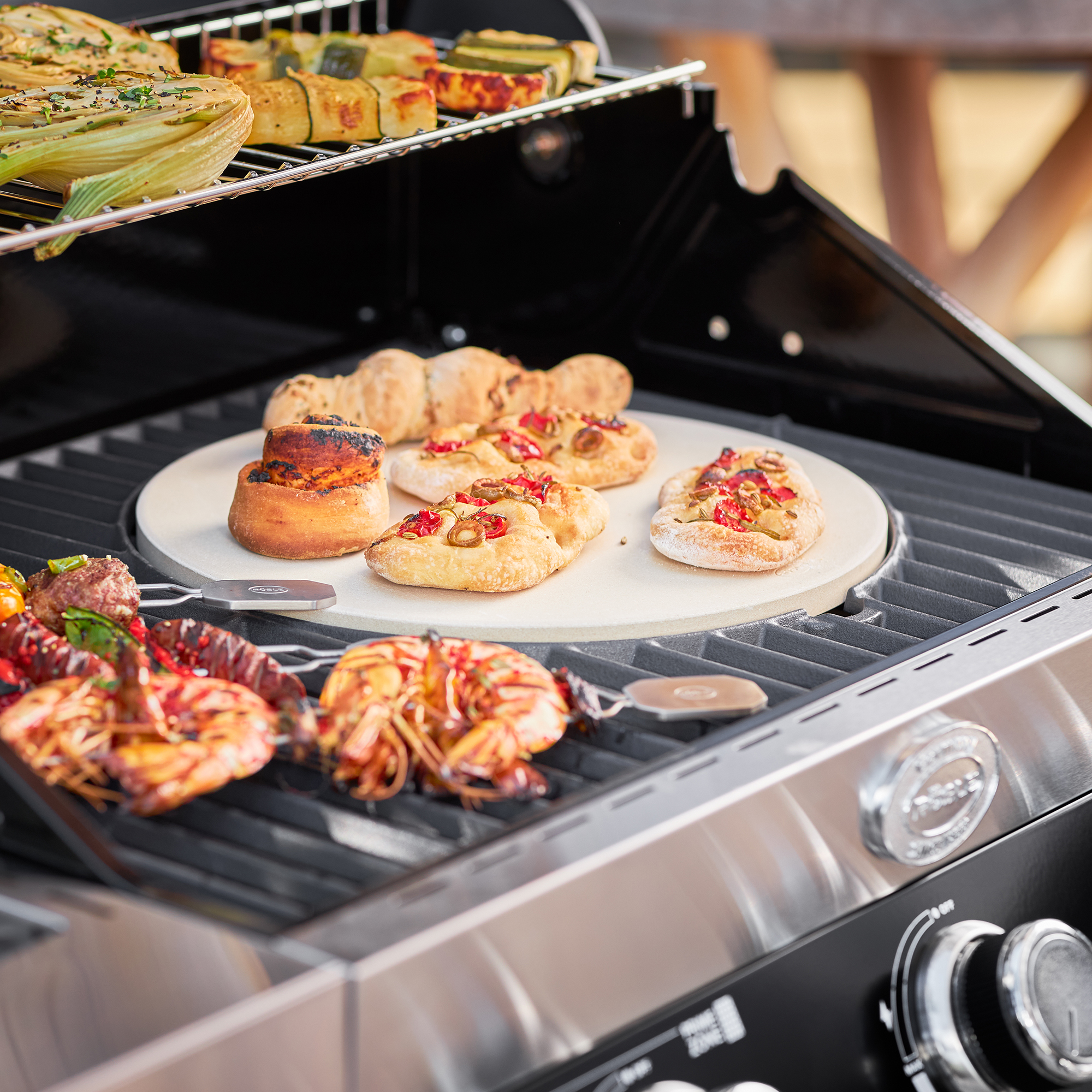 Gasgrill BBQ-Station VIDERO G4-S Vario+ schwarz 50 mbar