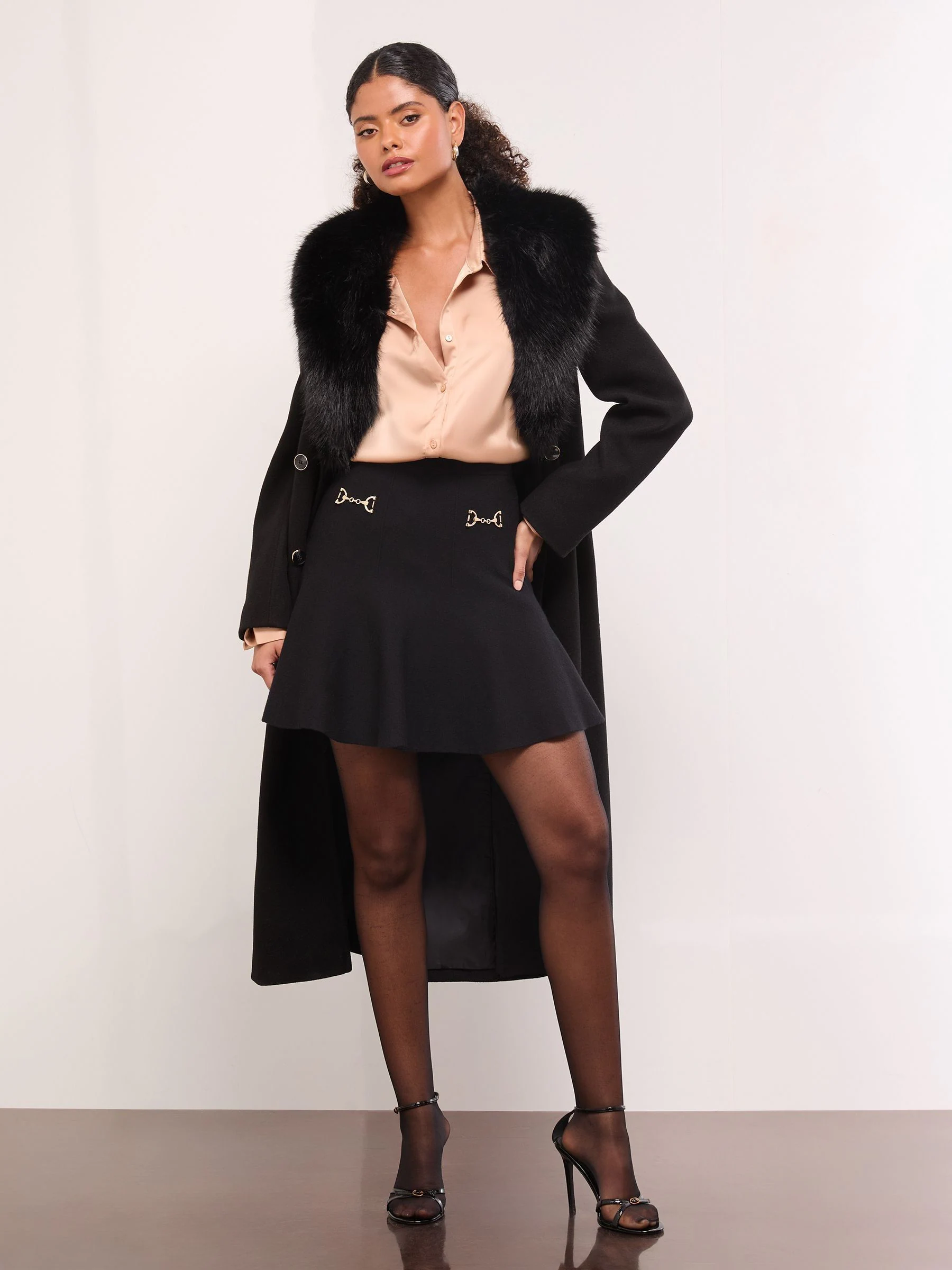 Lipsy Snaffle Trim Knitted Mini Skirt