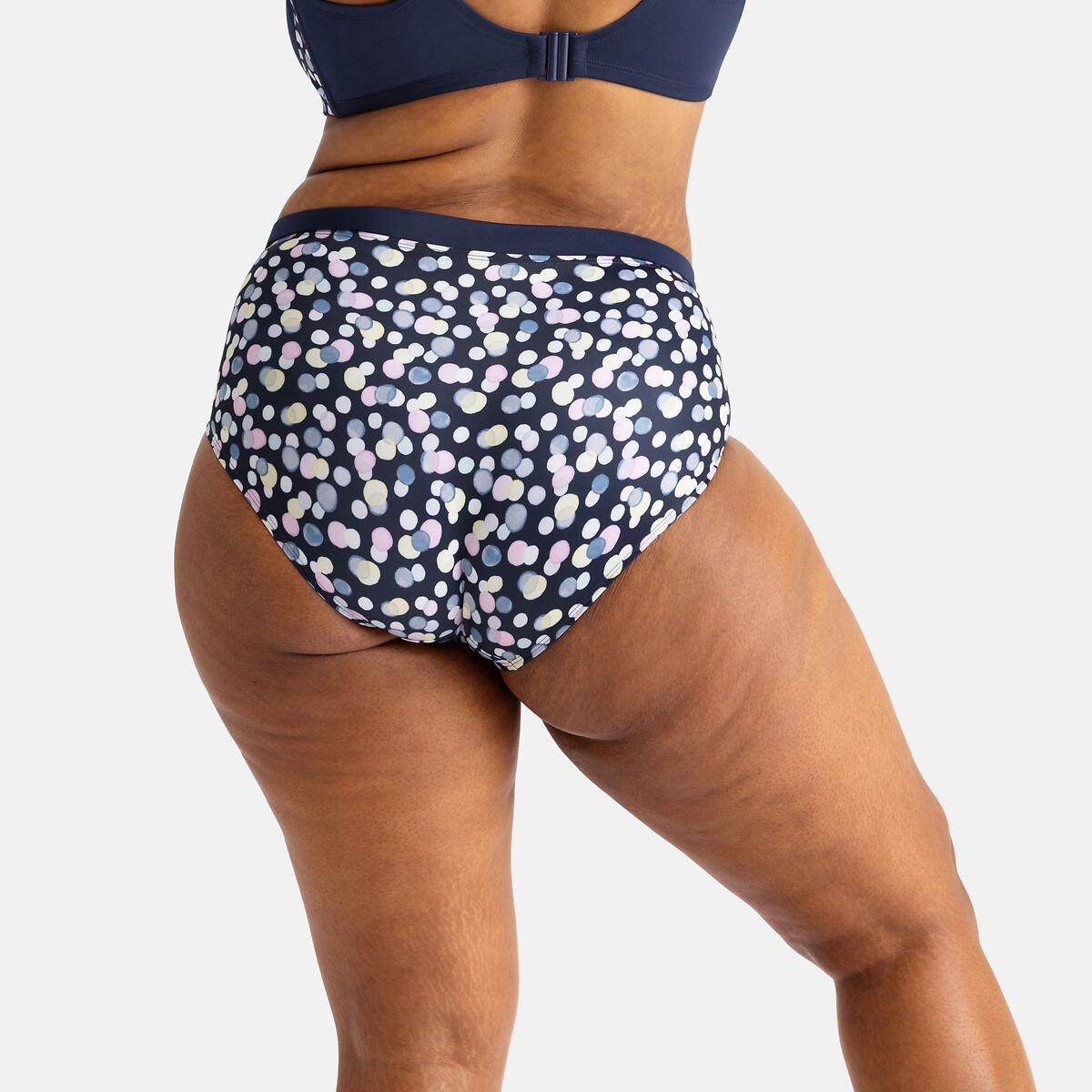 DORINA<br>Calcinha biquíni com efeito de barriga lisa Mesola