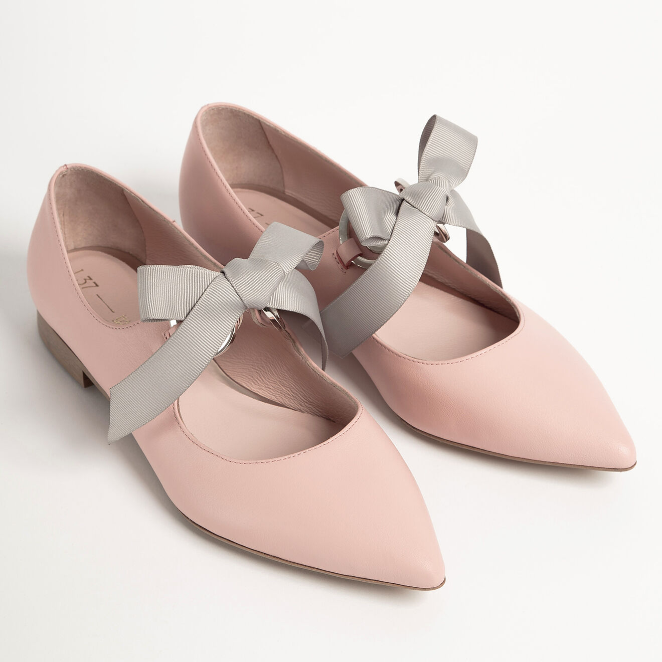 L37 Babies en Cuir Schoolgirl roses