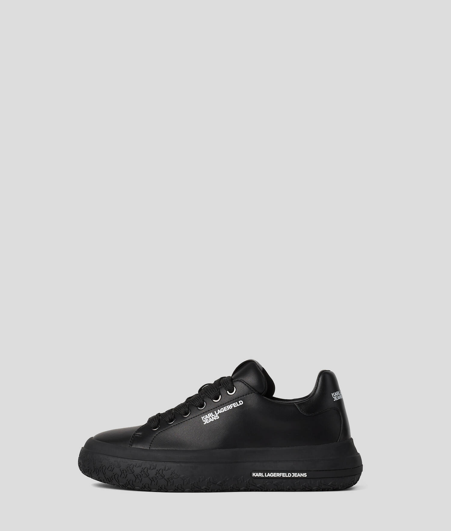 BASKETS EN CUIR KLJ