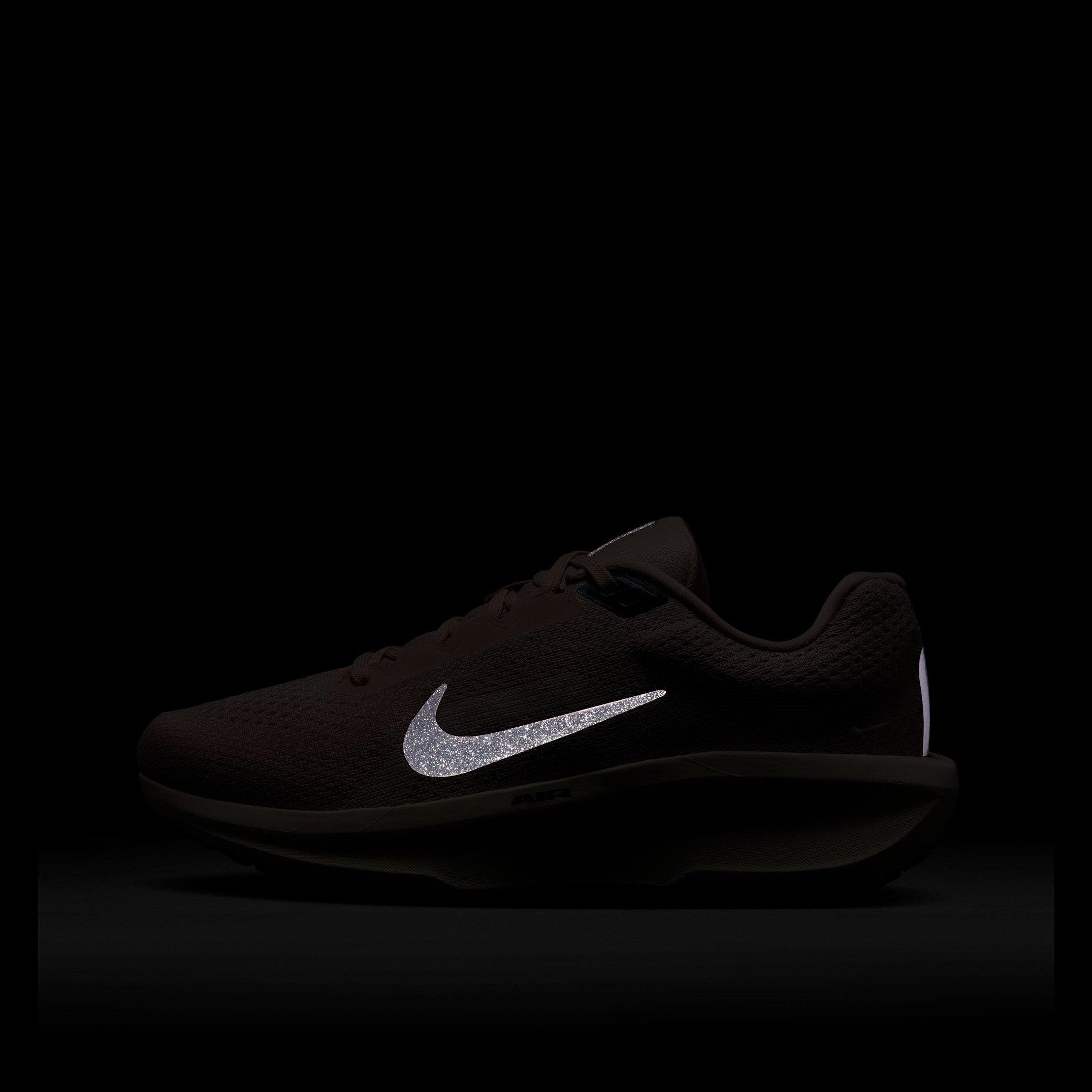 Nike Winflo 11 Womens Road Running Shoes