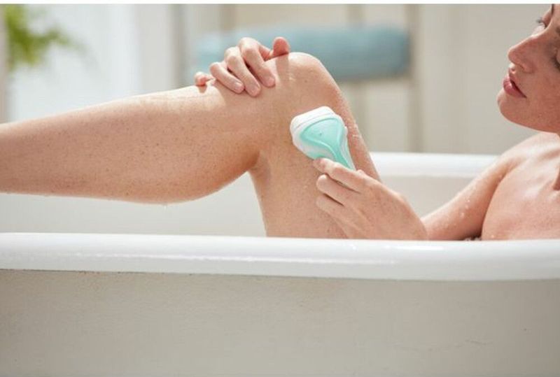 Wilkinson Intuition 2 in 1 Sensitive Care Scheermes Voordeelverpakking 6 stuks