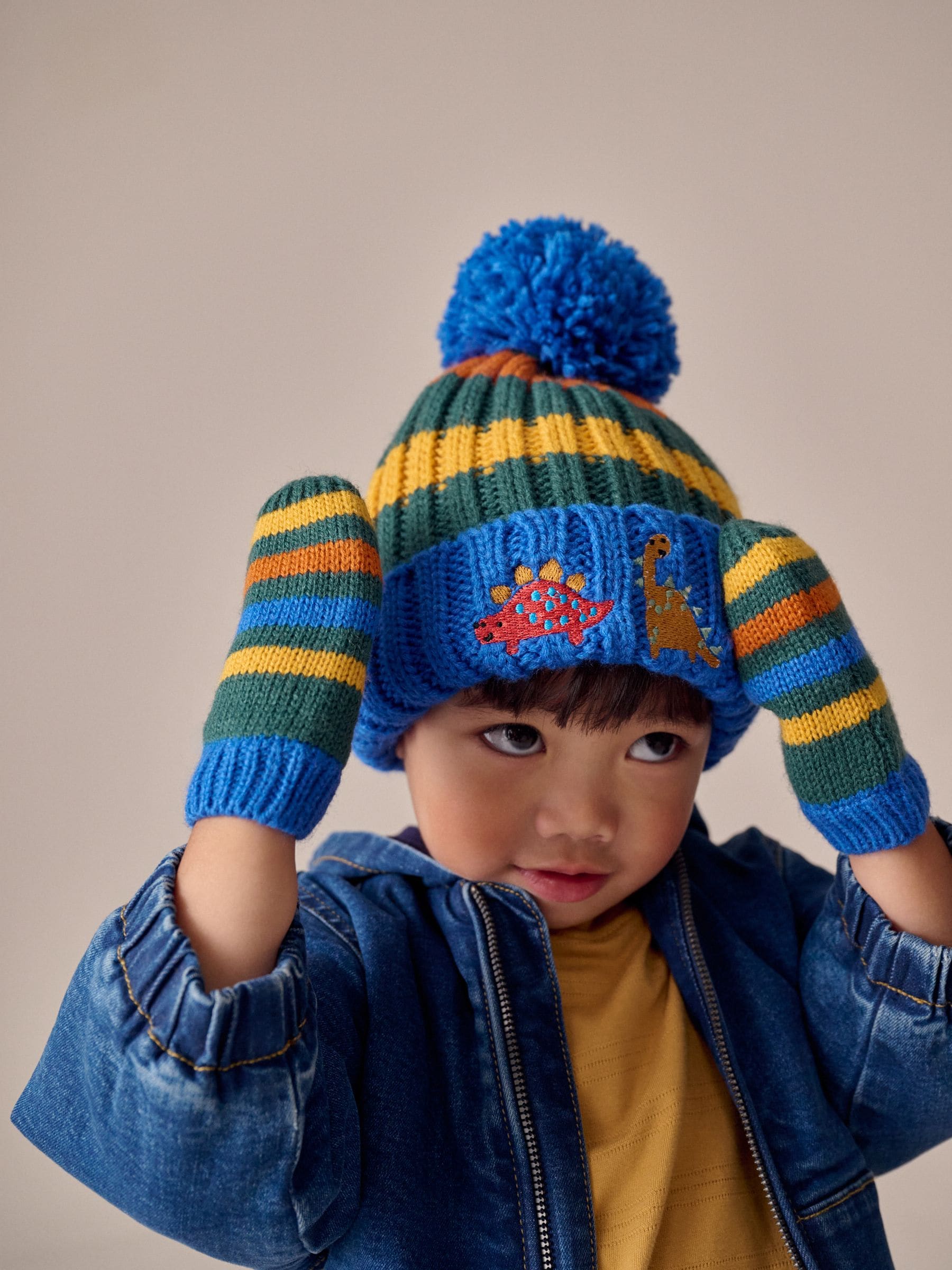 Meerdere kleuren - 2 -delige Set met geborduurde Pompon Muts en Wanten (3mnd -10jr)