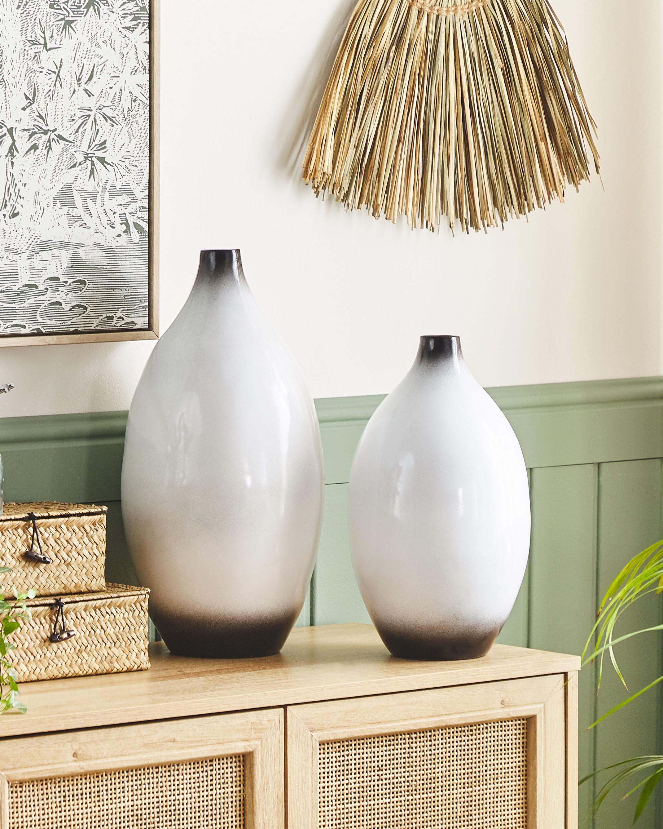 Decoratieve vaas BAEZA Keramiek 46 cm Wit