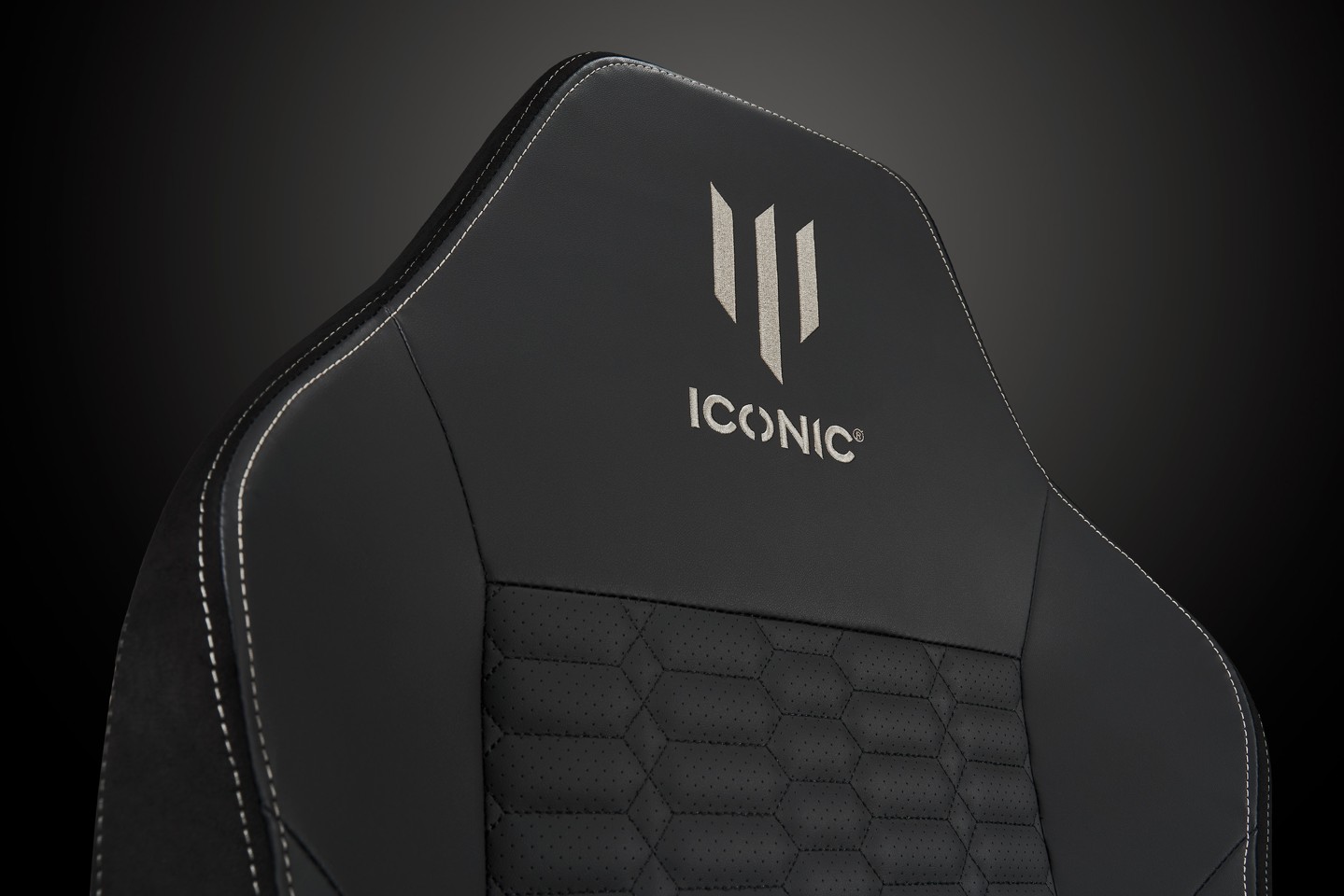 Apollon Classic / Silver Ghost Black seat + Silver logo