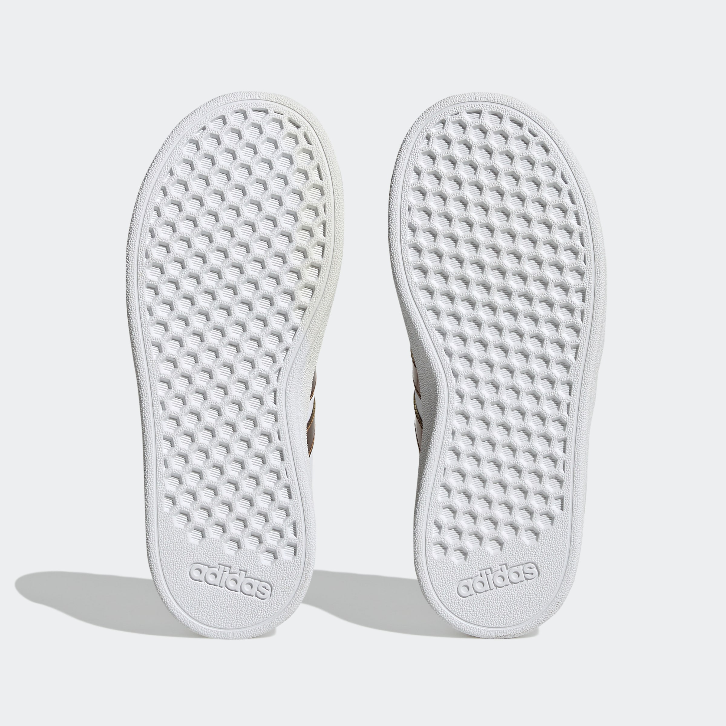 adidas Sportswear Sneaker »GRAND COURT SUSTAINABLE LACE«  Design auf den Spuren des adidas Superstar