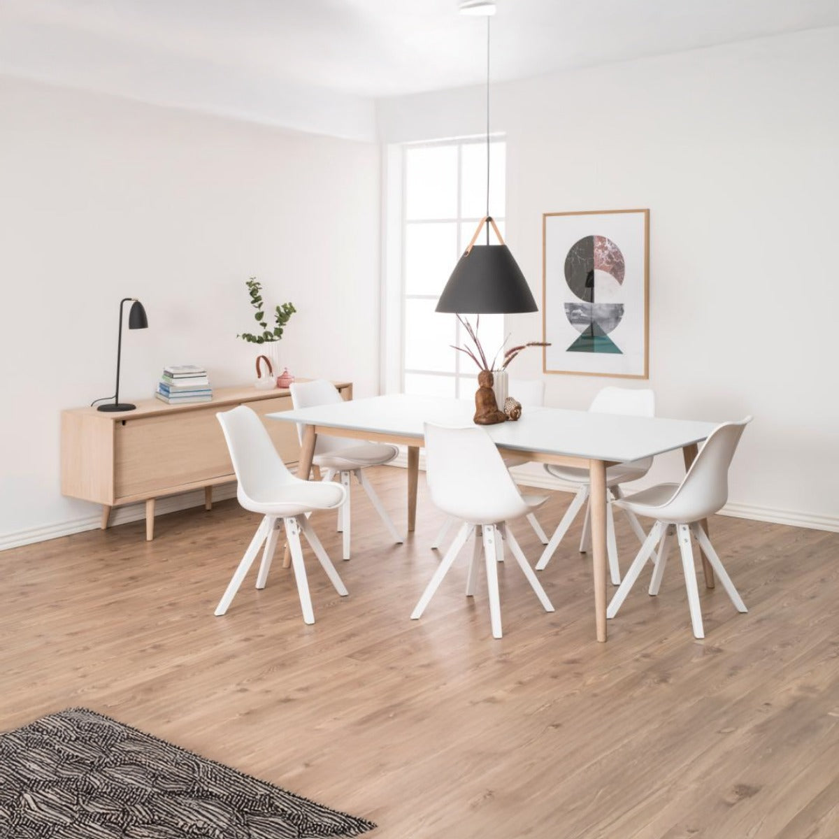 Hjem Interiors Tilda Blank Eiken Dressoir met Schuifdeuren en 5-Lades