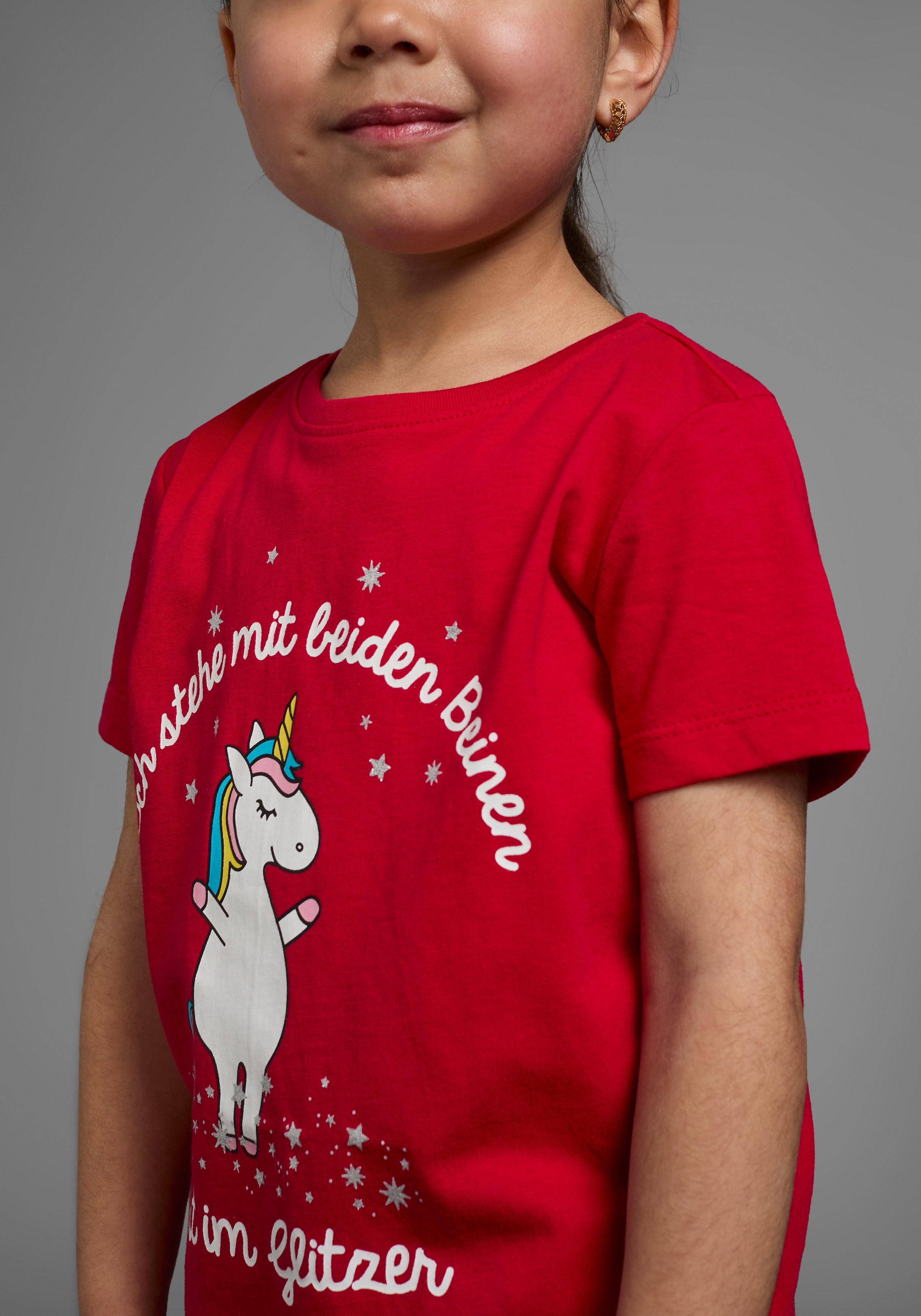 KIDSWORLD T-Shirt »Mit Einhorn-Druck und Glitzereffekten«, mit stylischem Einhorn-Print
