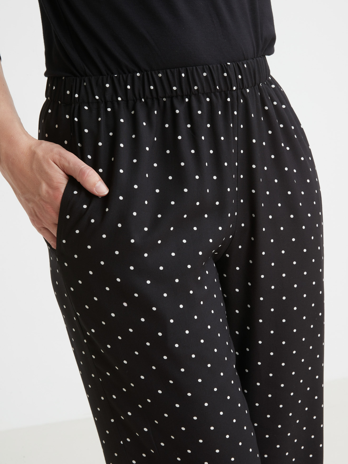 Pantalon entièrement élastiqué