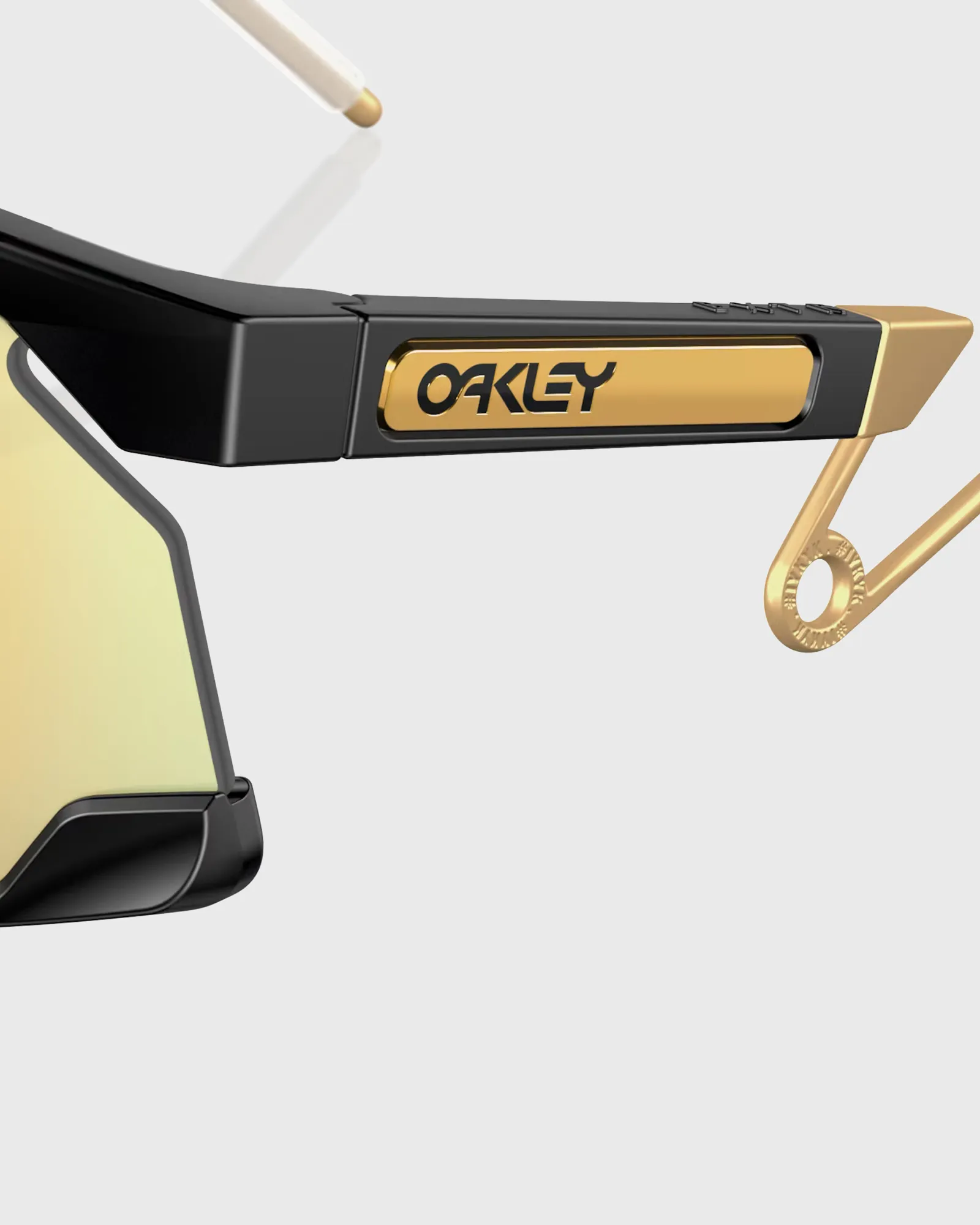 OAKLEY BXTR METAL