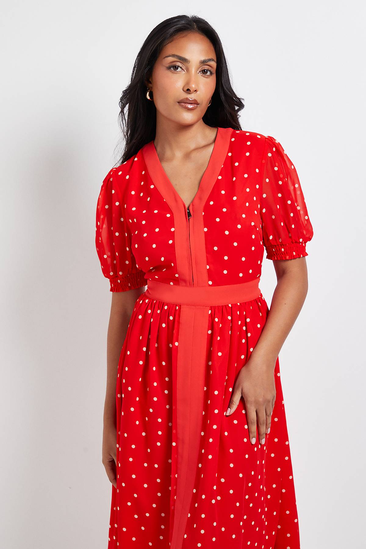Wallis Robe Midi à Pois avec Fermeture Éclair et Manches Bouffantes - Petite Taille