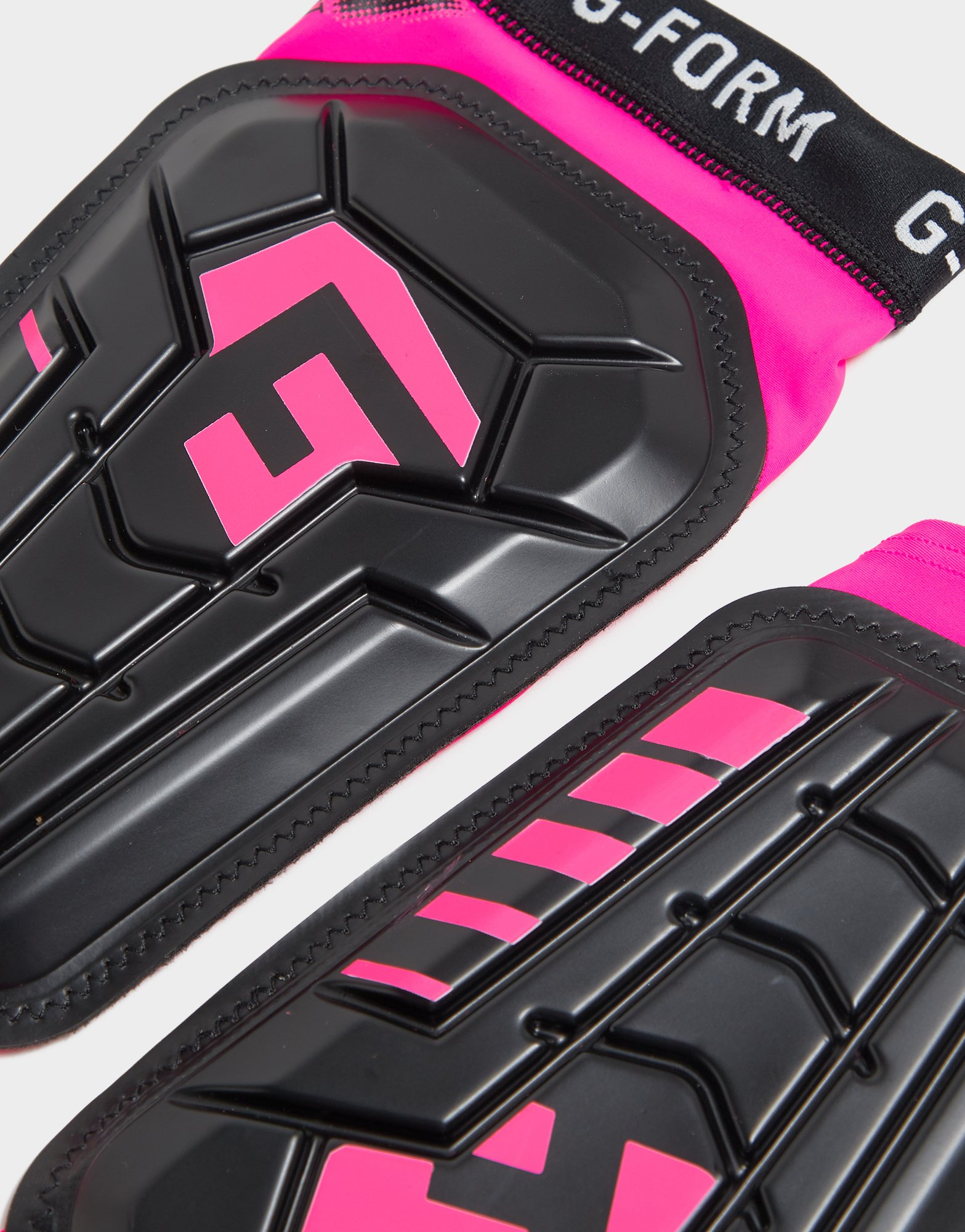 G-Form Protège-tibias Pro-S Vento