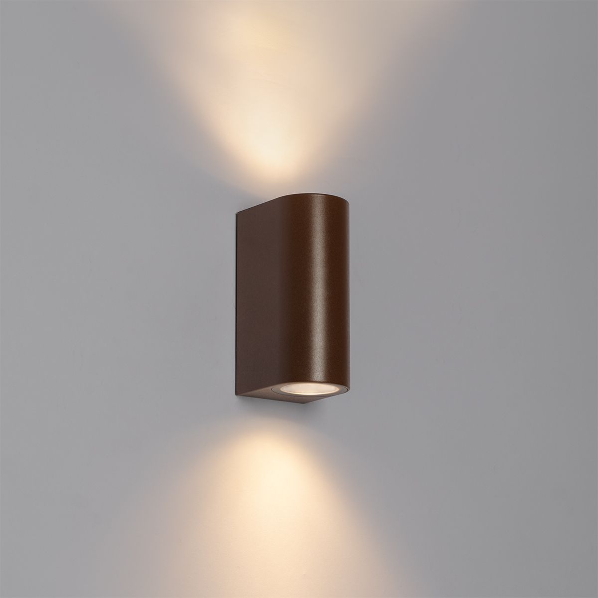 Buiten wandlamp roestbruin kunststof ovaal 2-lichts - Baleno
