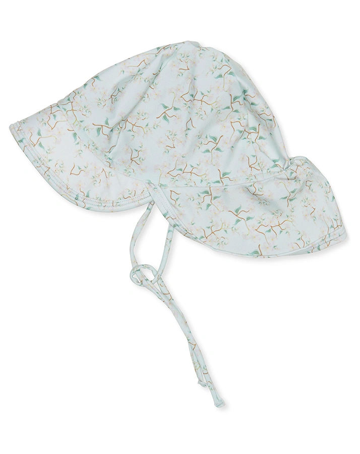 Bademütze MATGUSTAS - KLEINE BLUMEN mit Nackenschutz in pastellblau