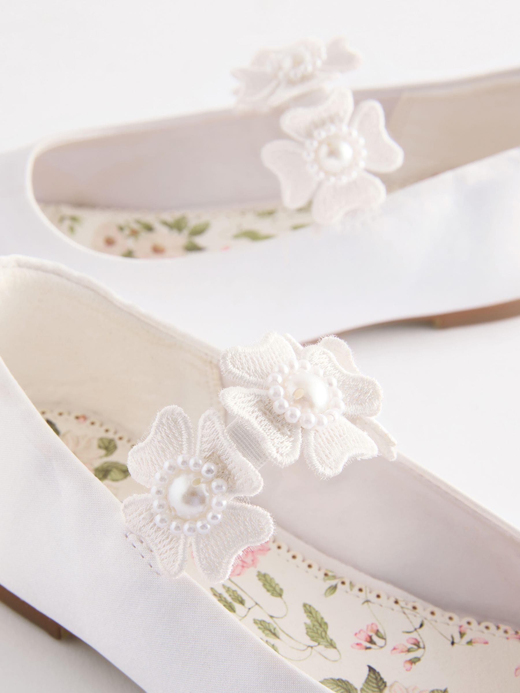Wit - Gelegenheidsschoenen met corsage