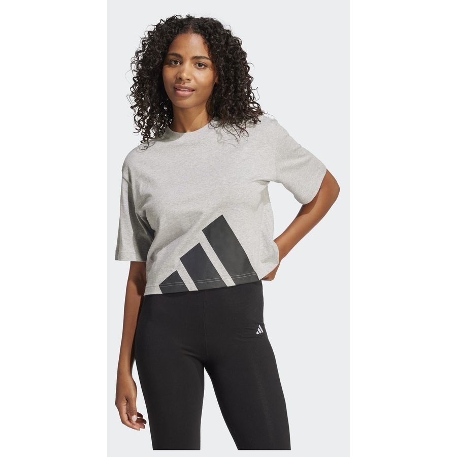 Adidas T-shirt boyfriend logo oversize Essentials