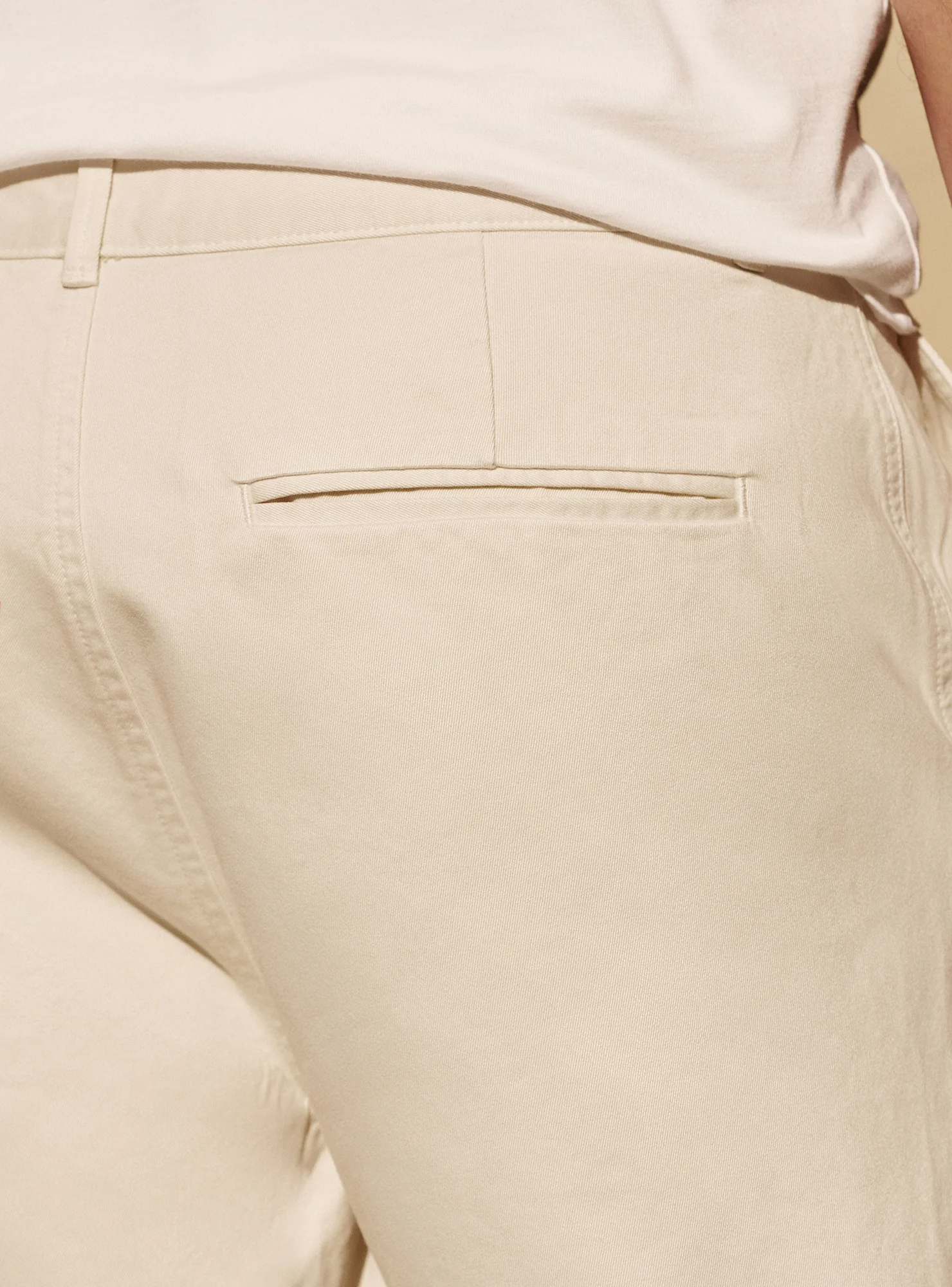 Short Hanks Creme