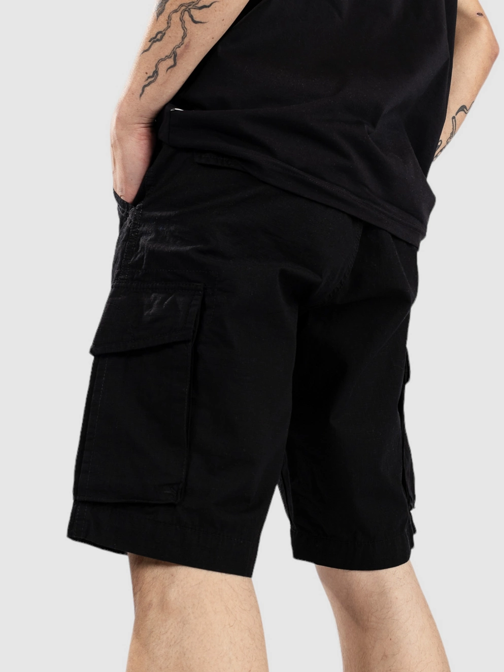 REELL New Cargo Shorts deep black