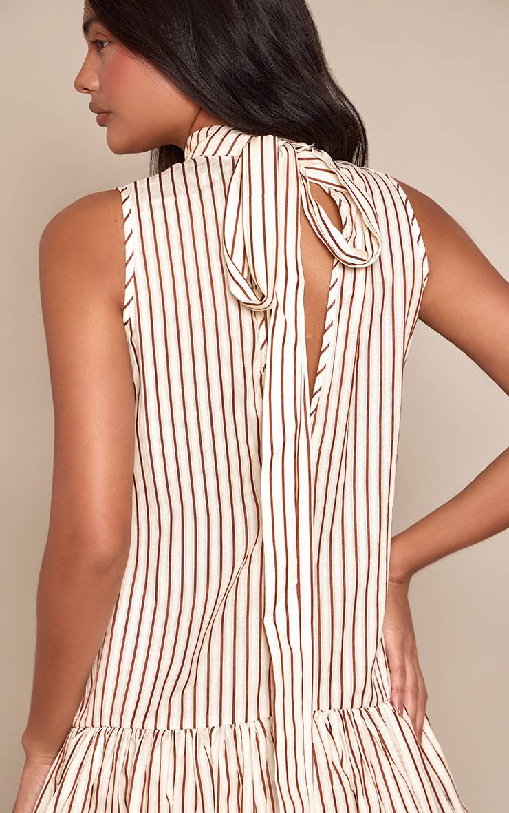 Gris Pierre Robe Droite À Rayures Avec Col Licou Et Détail Noué