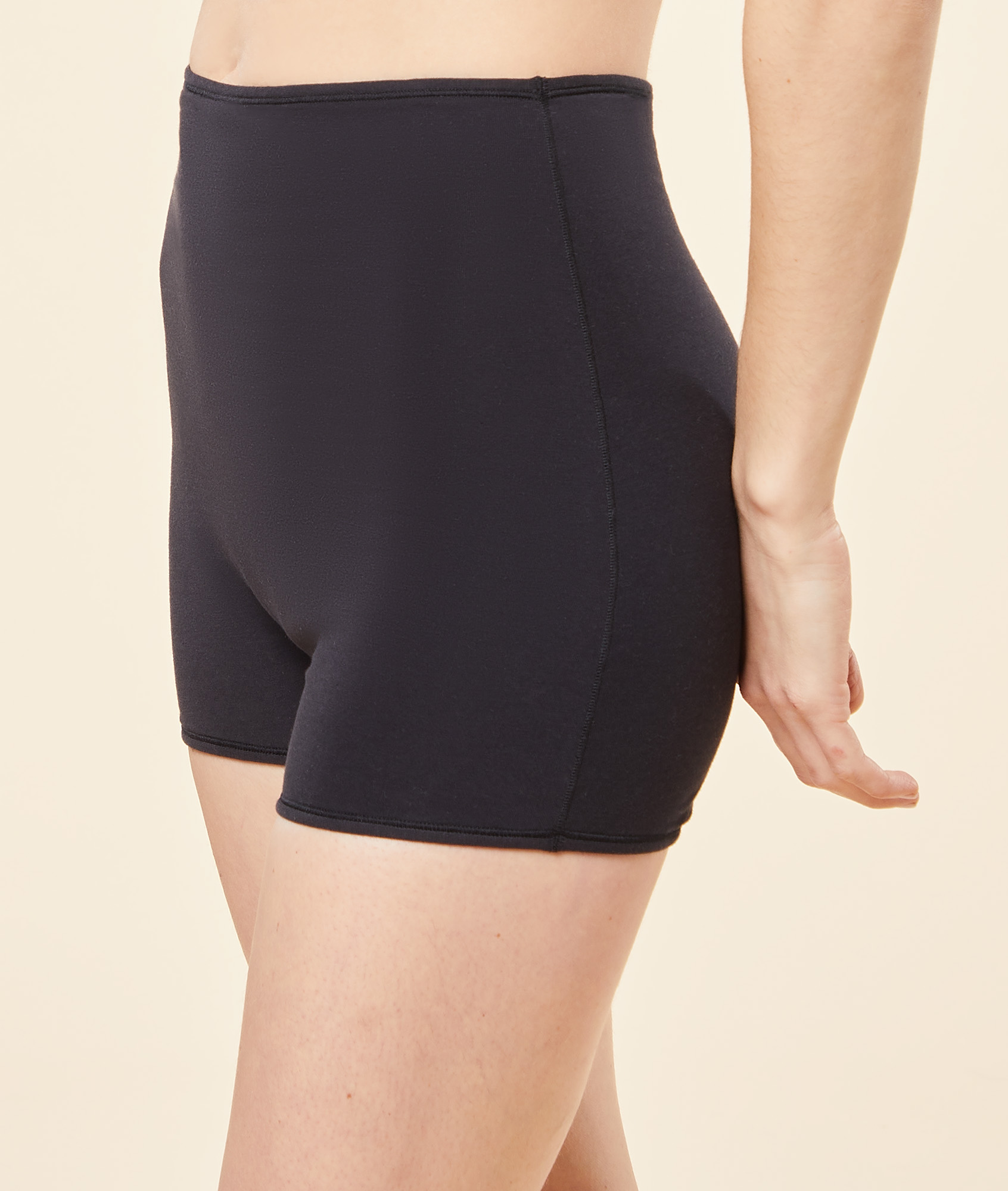 Flux très abondant - Shorty Boyleg de règles en coton biologique