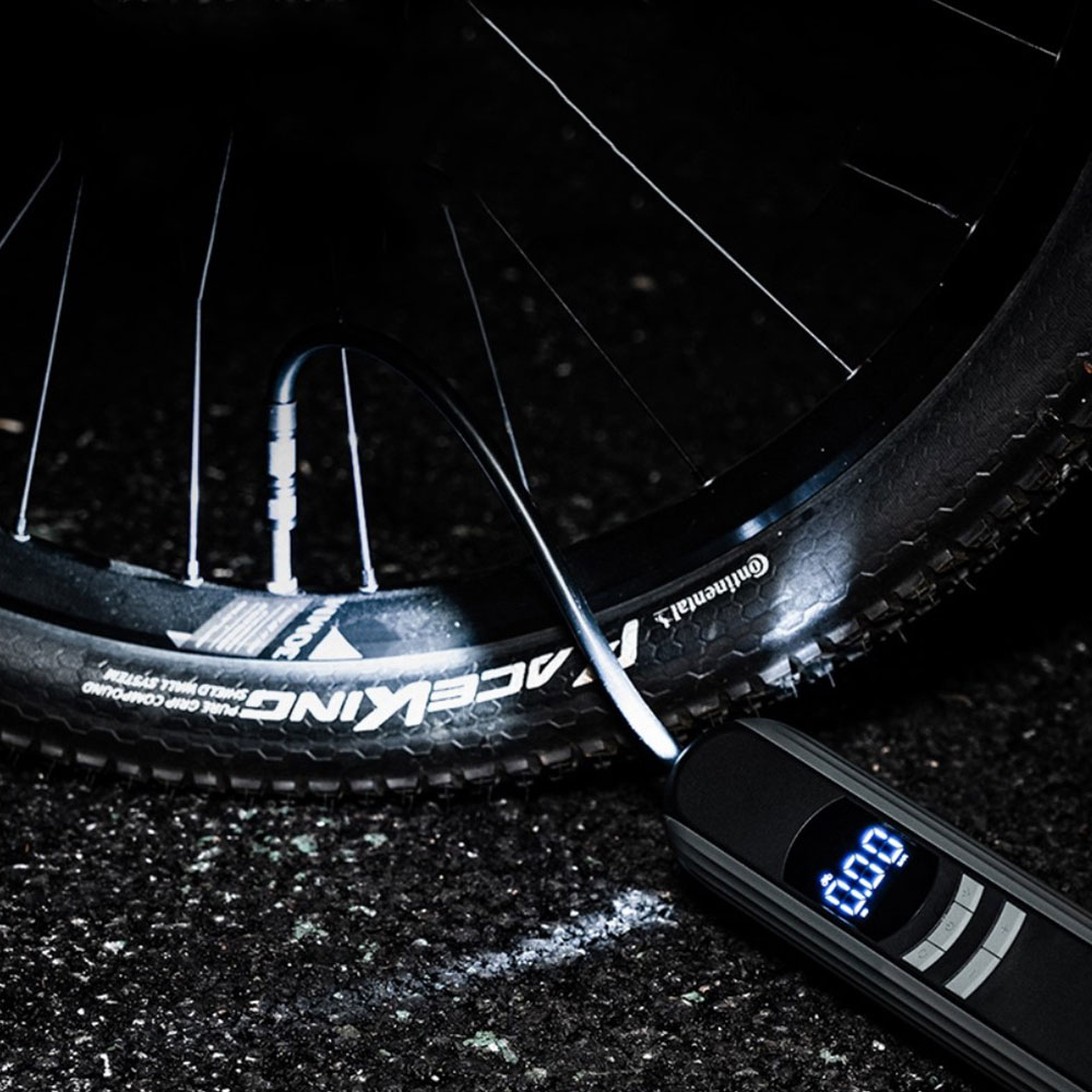 Elektrische Auto Reifen Pumpe Fahrrad Luftpumpe mit LED Display / Taschenlampe - Schwarz