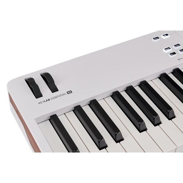 Arturia KeyLab Essential 88 mk3 White