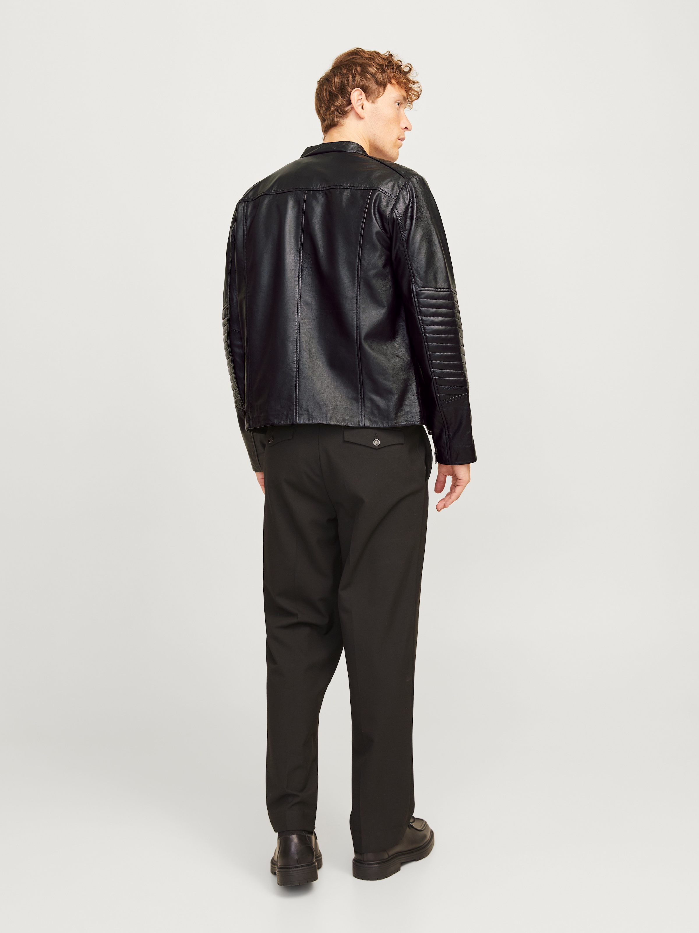 Jack & Jones Lederjacke »JJELIAM LAMB LEATHER JACKET NOOS« ohne Kapuze mit markanter Schultersteppung