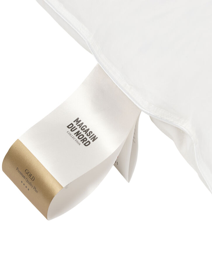 Magasin du Nord Collection Guld 4 kammer pude Høj 60x63 cm. Hvid