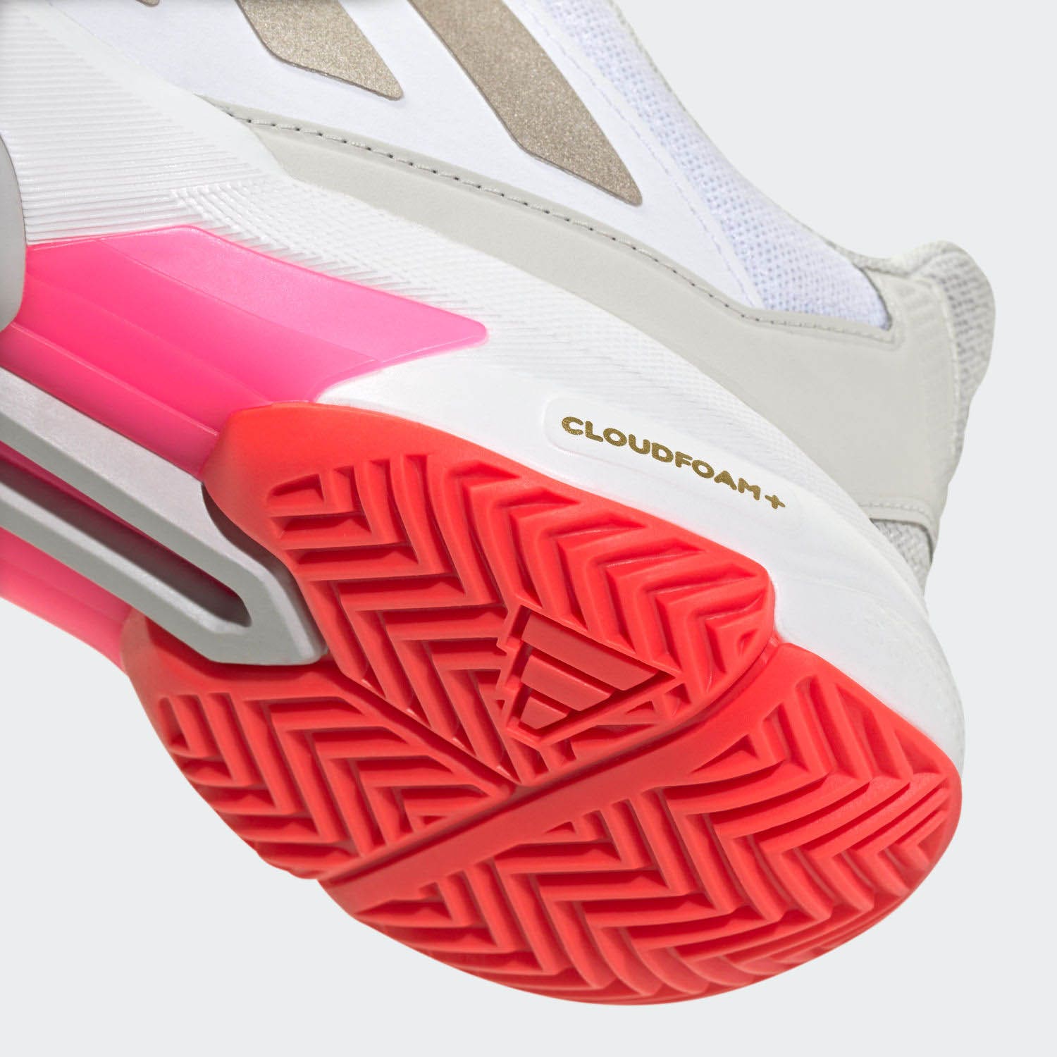 adidas  Courtjam Control 3