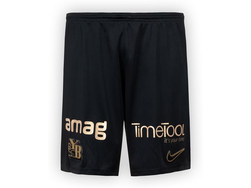 BSC Young Boys Shorts Away Kids 25/26 137 - 147, Schwarz Die Auswärtsshorts des BSC Young Boys für Kinder – Saison 2025/26