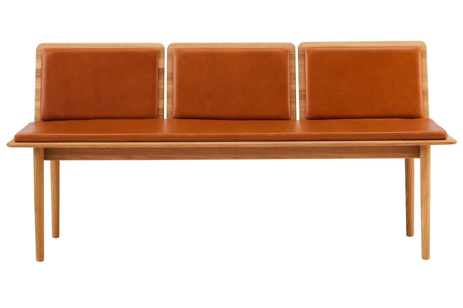 Elba Benk 3-seter. Oljet eik i Envy Cognac hud, polstret sete og rygg.