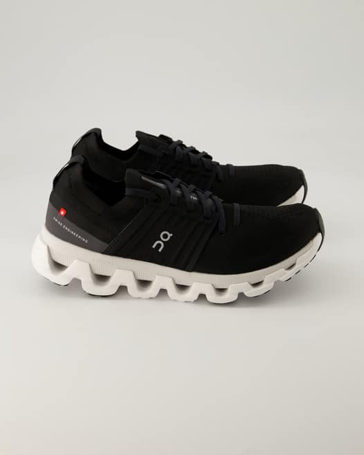 ON Running Cloudswift 3 Sportschuhe in Schwarz