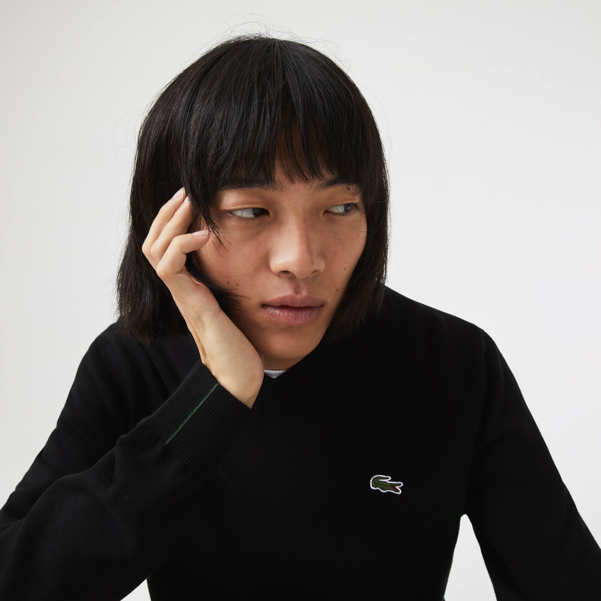 Pull à col V en coton biologique uni Pullovers - Noir - Lacoste - Homme