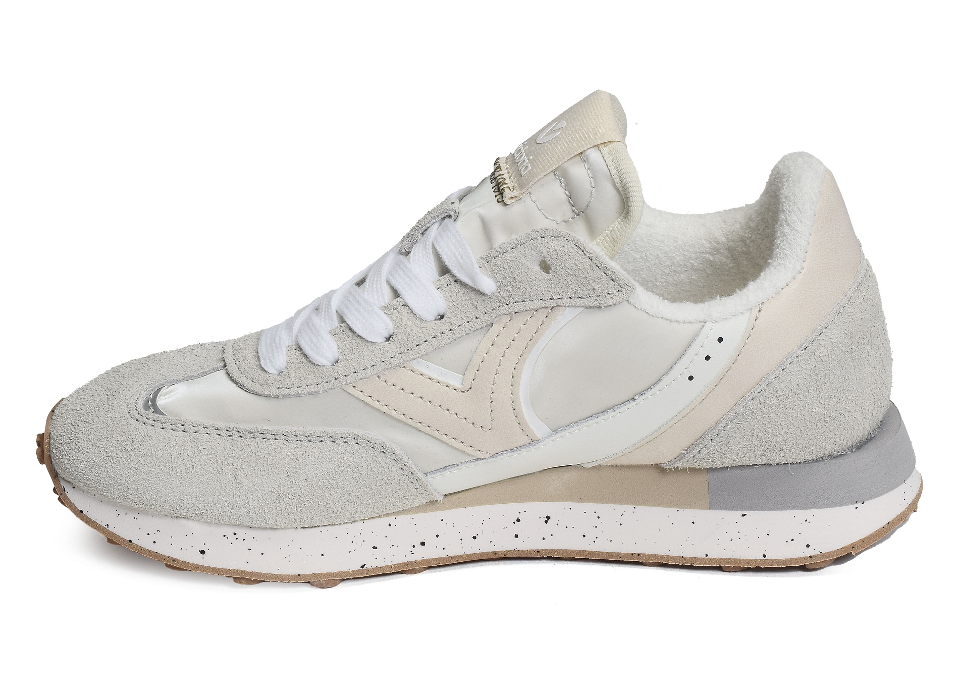 1136101 beige