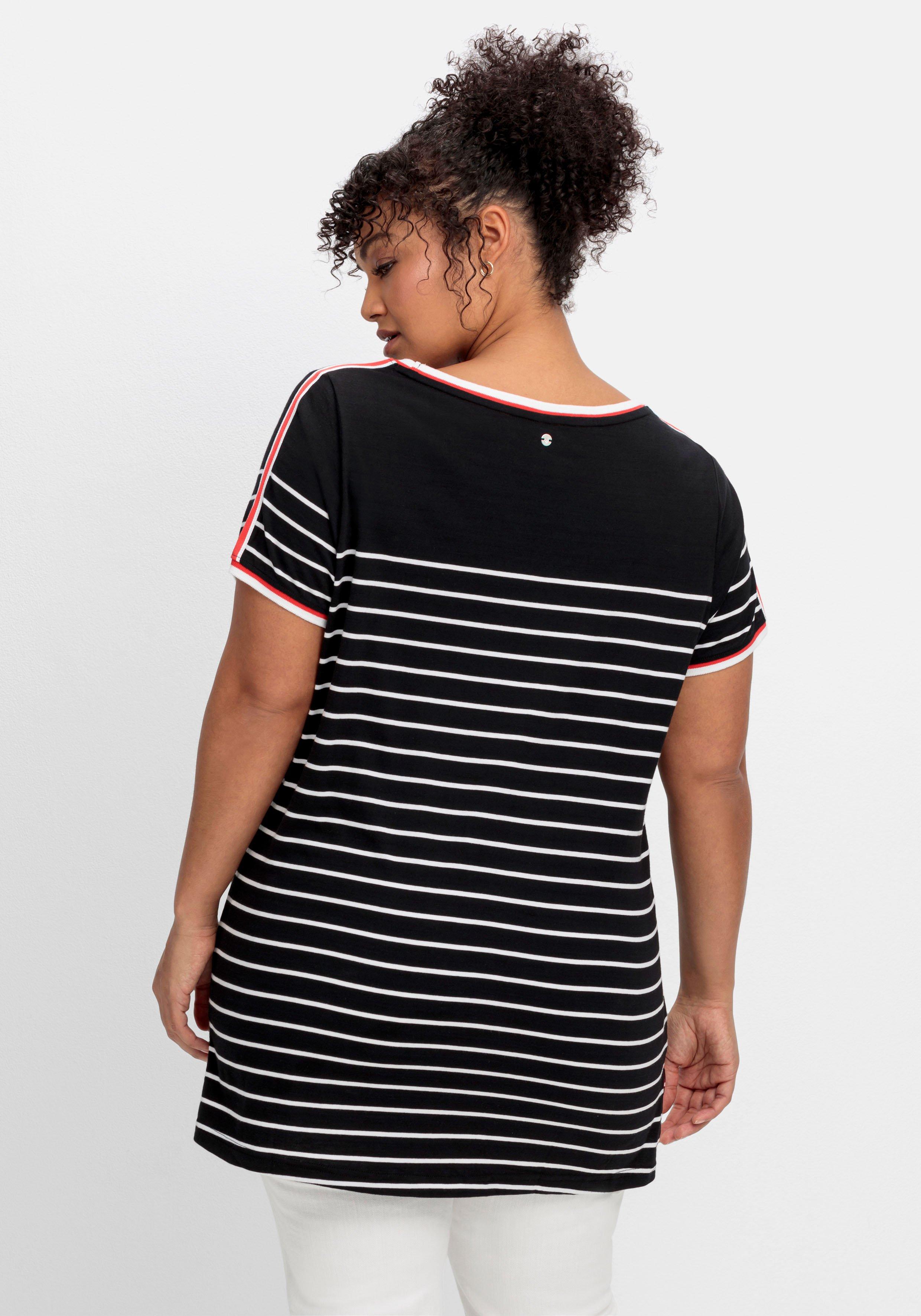 Ringelshirt mit Kontrastdetails