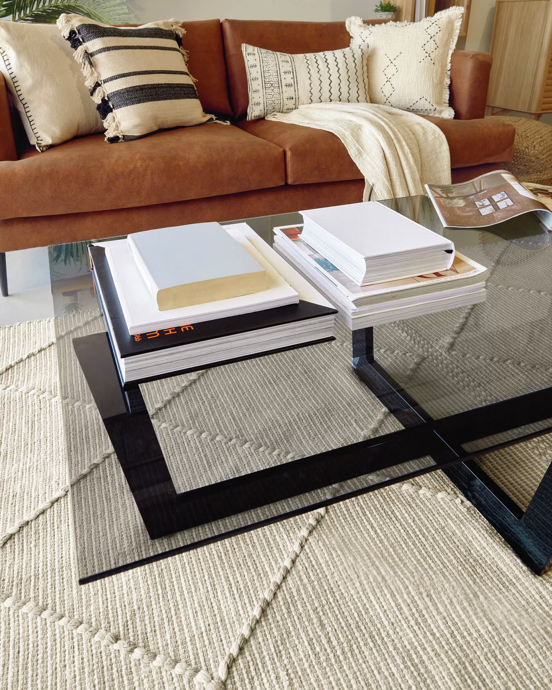 Kave Home Couchtisch PLAM 120 x 70 cm schwarz