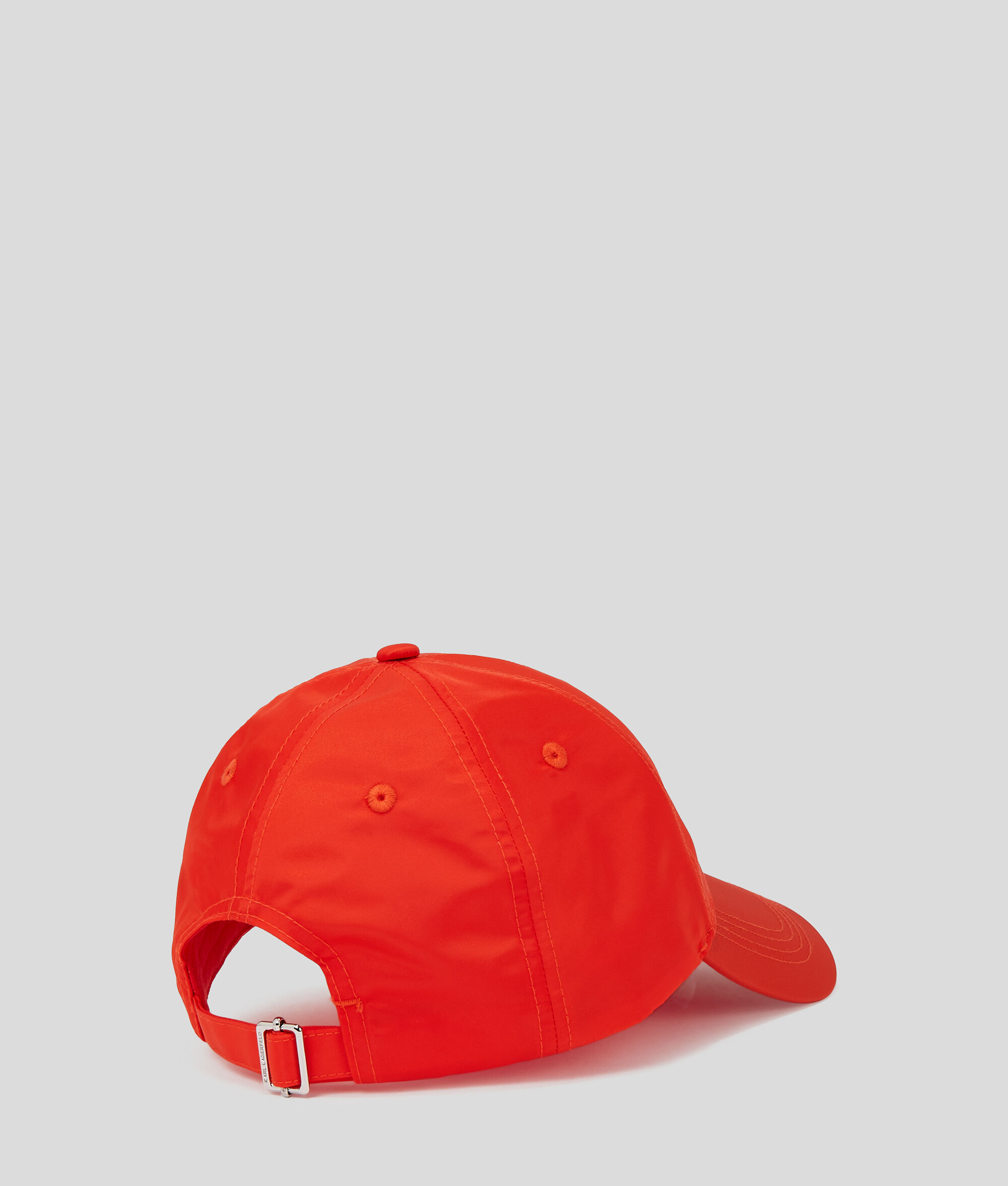 CASQUETTE EN NYLON RUE ST-GUILLAUME