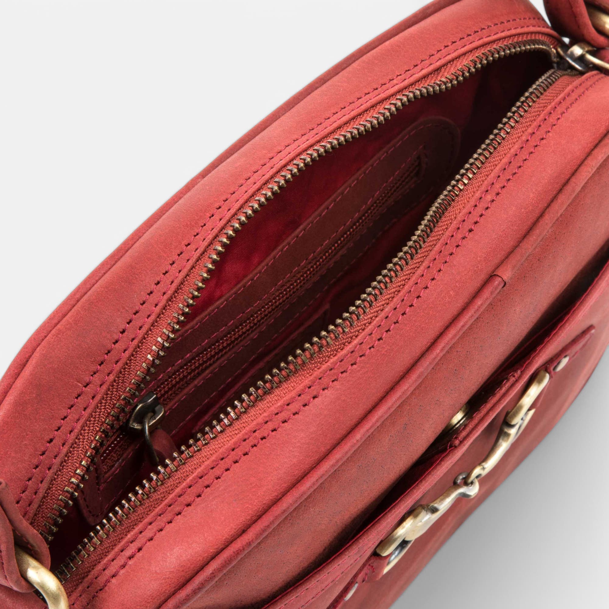 Sac bandoulière en cuir rouge