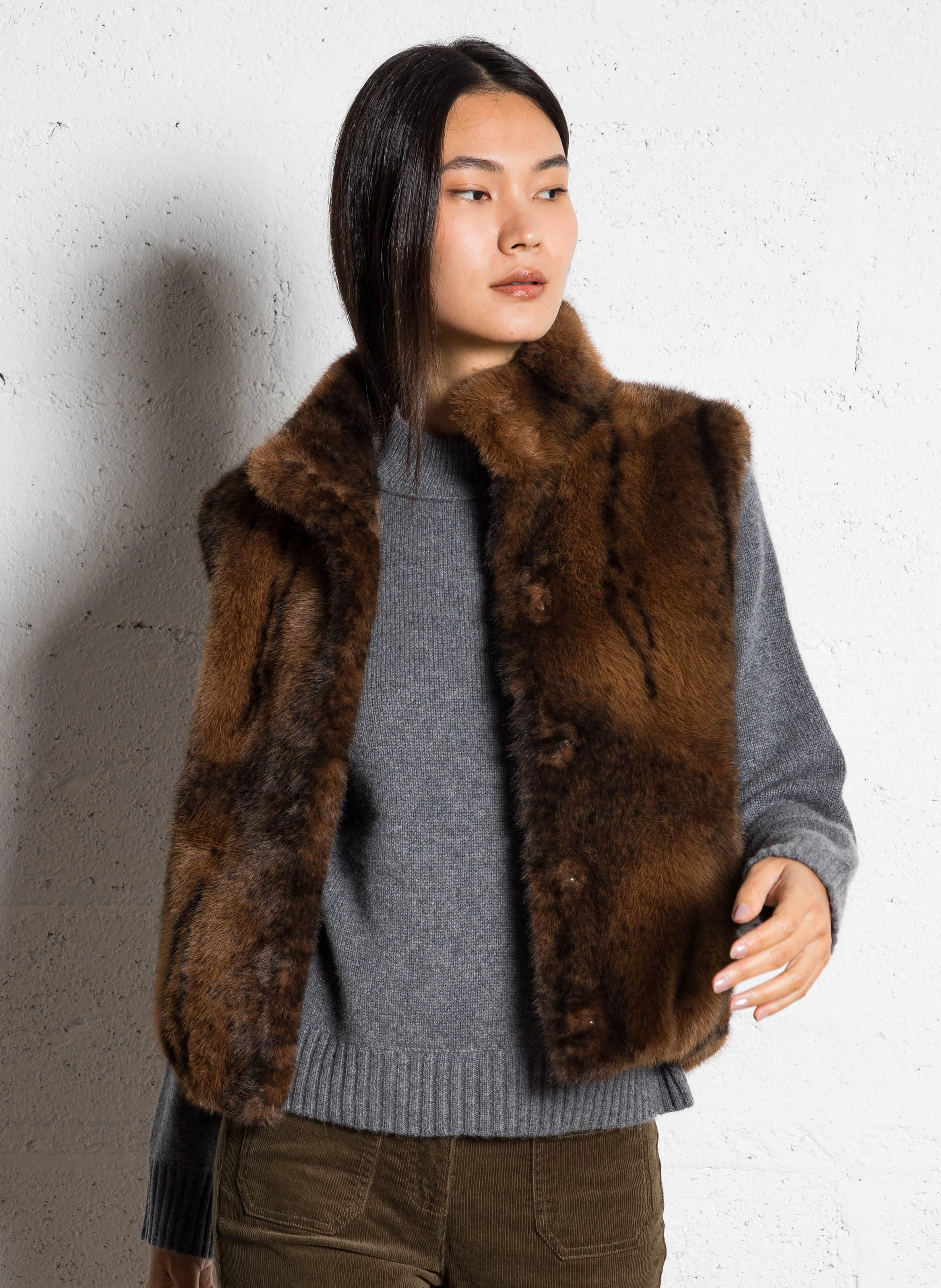 SUZANNE - Gilet sans manches effet fourrure | Marron