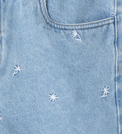 LMTD Shorts - NlfEmbizza - Light Blue Denim m. Blumen