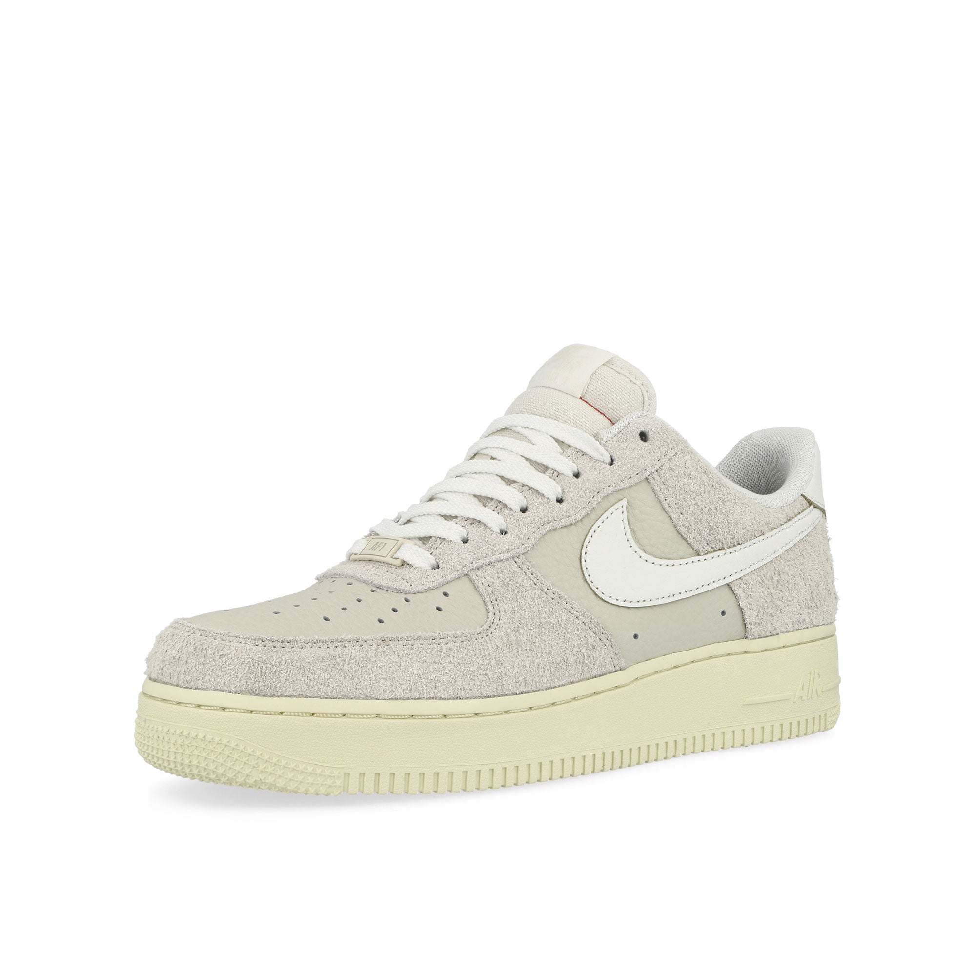 Nike<br>Air Force 1 '07 LX